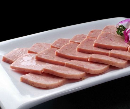 Meat and aquatic processing line using modified starch for binding and moisture retention