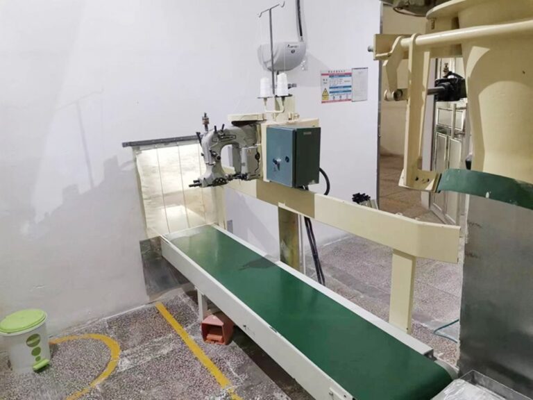 Starch bag sealing line in the GFMStech packaging workshop